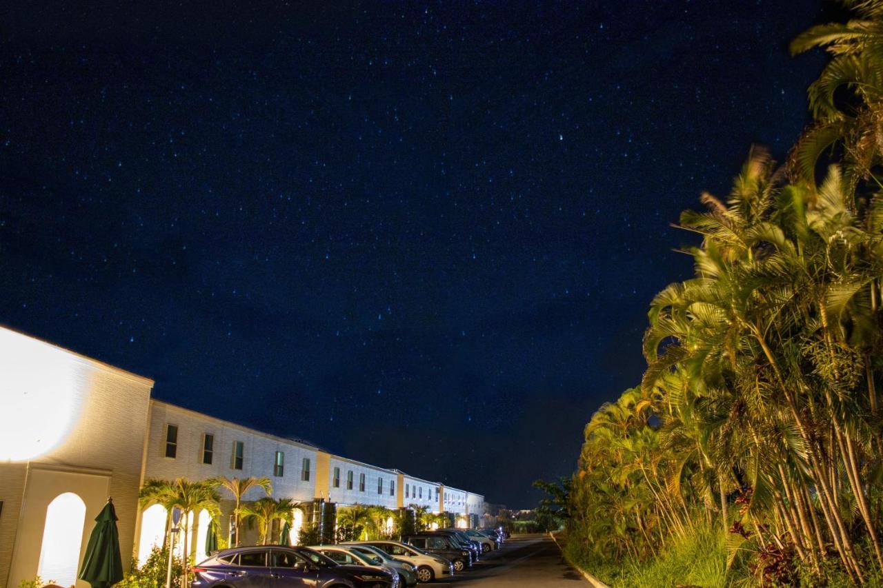 โรงแรม Santa Barbara Miyakojima 3*